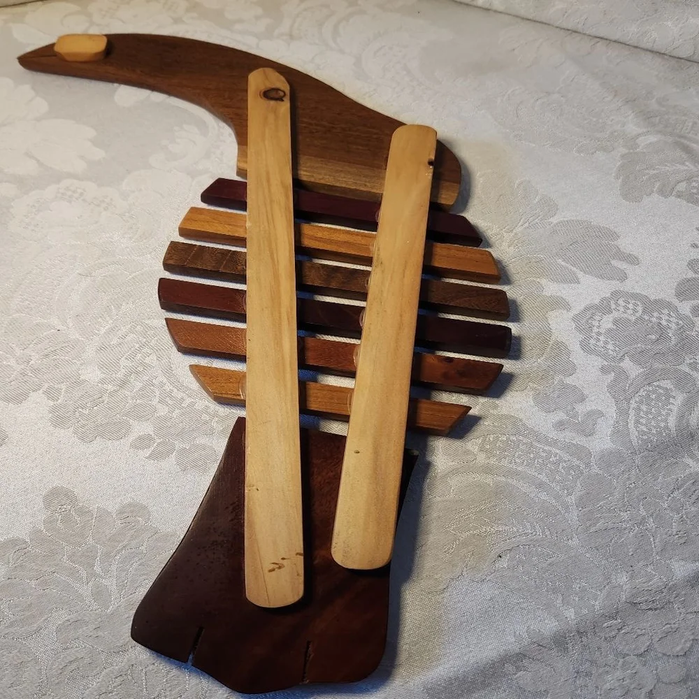 Vintage Toucan Wooden Hot Plate Trivet Cutting Board